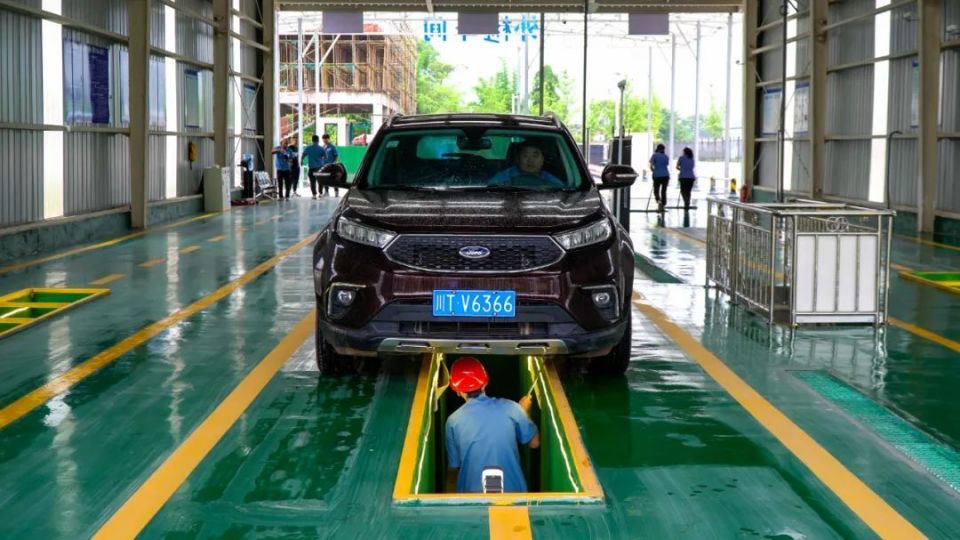 合肥首家新車落地一站式服務(wù)檢測站 高效服務(wù)引領(lǐng)全國機(jī)動(dòng)車檢測新標(biāo)準(zhǔn)
